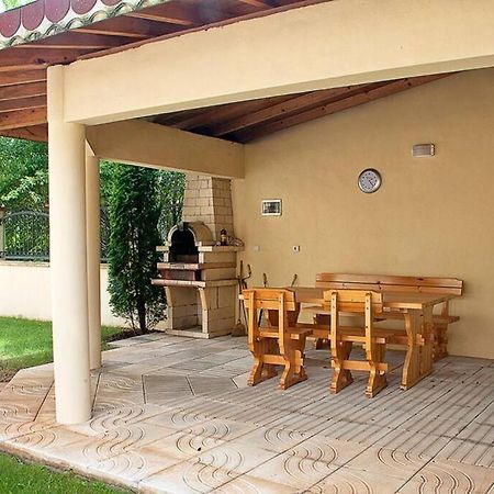 Luxury Seaview 2-Bedroom Apartments Blue Elephant Balchik Exterior photo